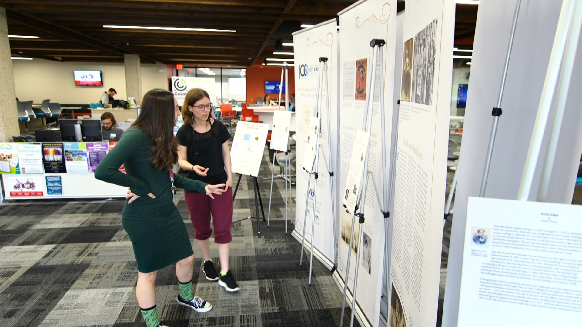 Students learning about the 19th Amendment in the CoLab