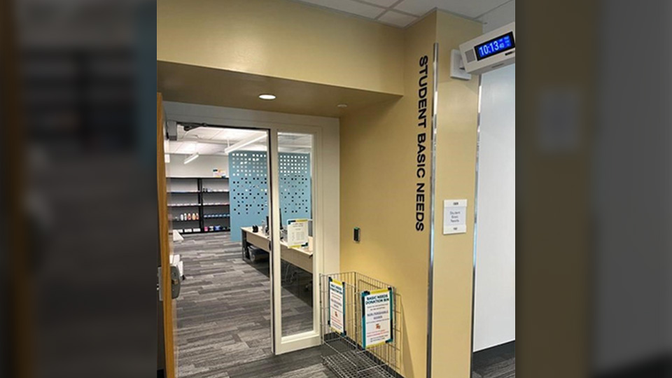 the student basic needs center at JCCC