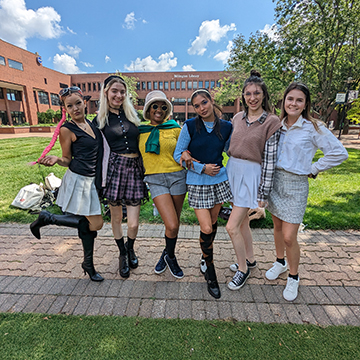 JCCC fashion students pose on campus